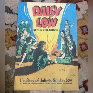 Vintage Daisy Low Girl Scout Comic